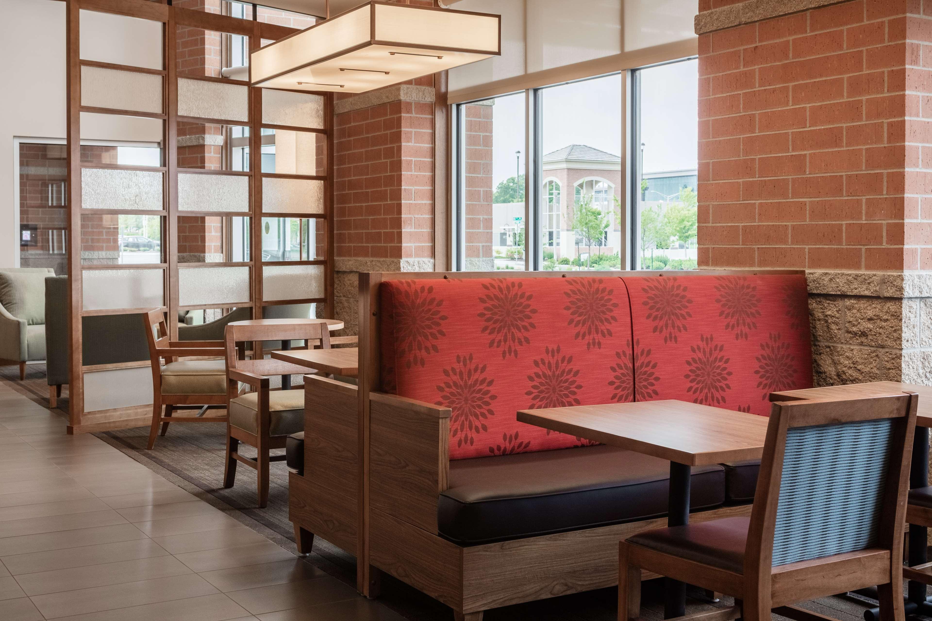 Hyatt Place Kansas City Lenexa City Center Екстер'єр фото