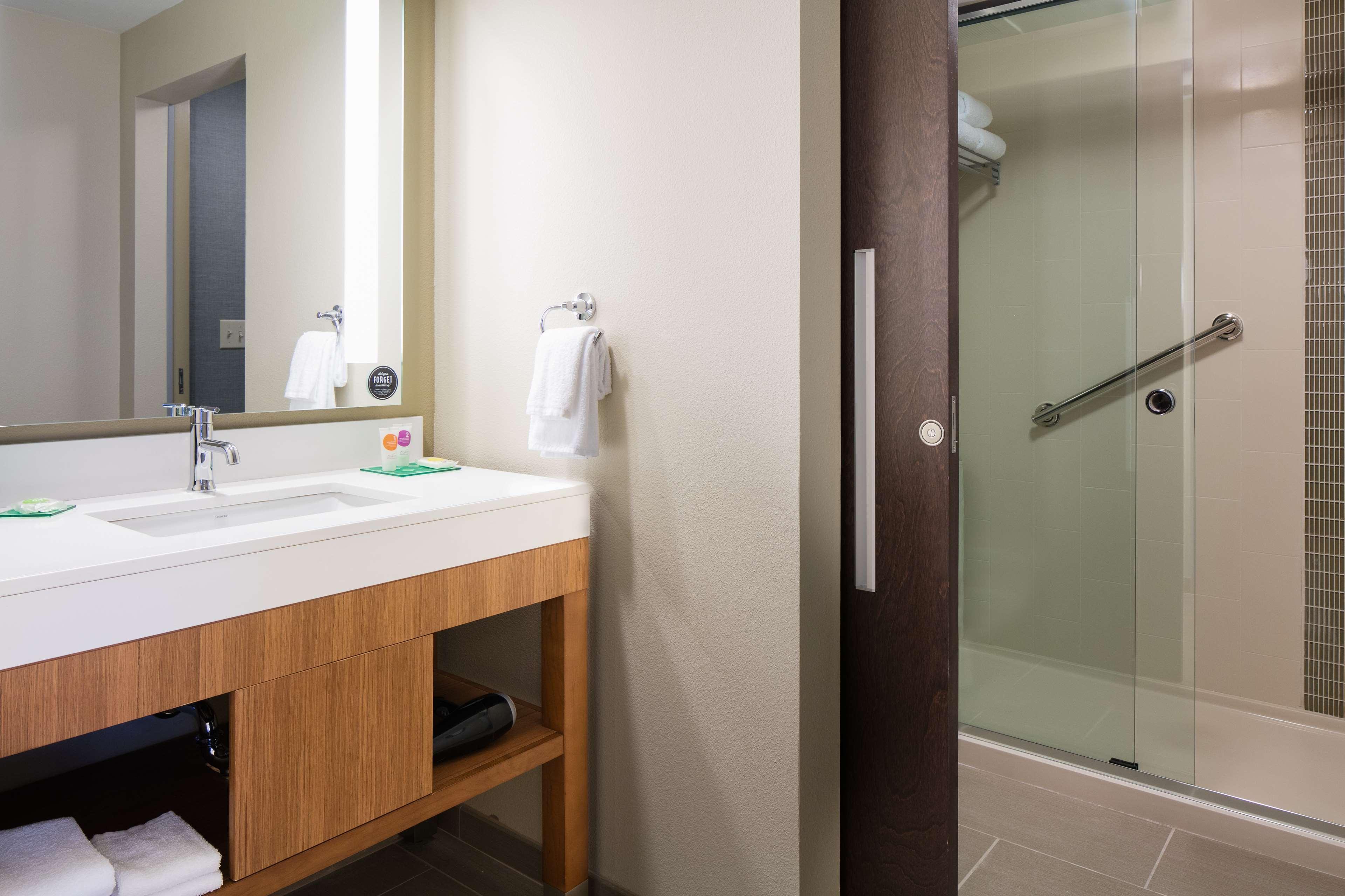 Hyatt Place Kansas City Lenexa City Center Екстер'єр фото