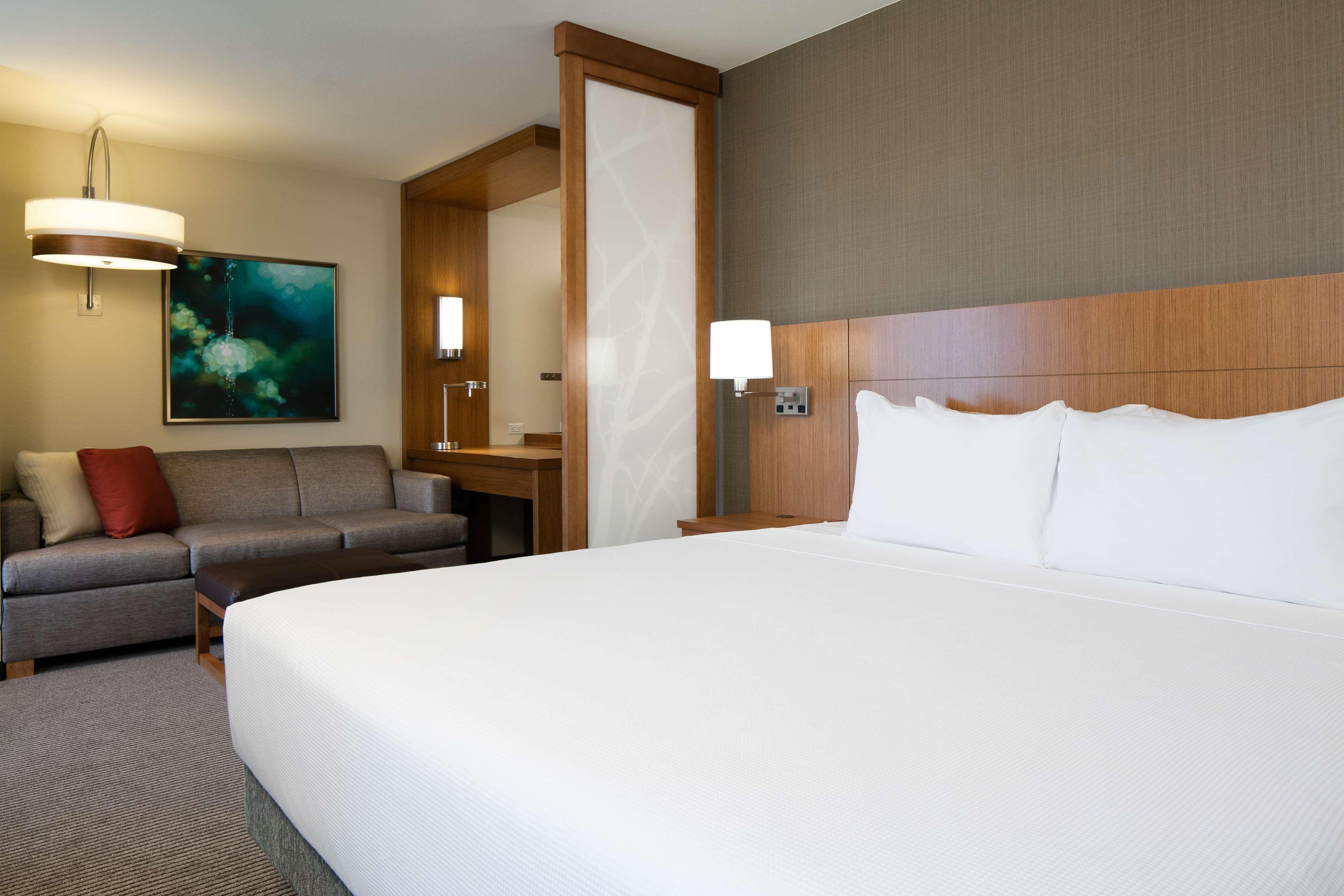 Hyatt Place Kansas City Lenexa City Center Екстер'єр фото